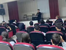 Mesleki eğitime yeni başlayan öğrenciler sektörle buluştu
