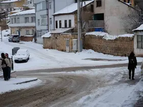 Meteorolojiden Bayburt için buzlanma, don ve çığ uyarısı
