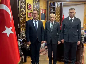 MHP Bursa’da bayrağı Mehmet Emin Özcanbaz devralıyor
