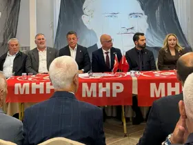 MHP Sarıkamış İlçe Kongresi’nde Tarık Bilgin güven tazeledi
