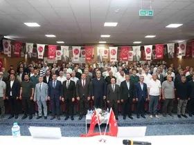 MHP Tortum İlçe Başkanlığı’nda İlhan Uzun güven tazeledi
