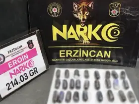Mide ve bağırsaklarında 1 kilo 99 gram eroin taşıdılar
