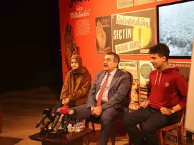 Milli Eğitim Bakanı Tekin’den Aydın’da ’Demokrasi ve Însan’ dersi
