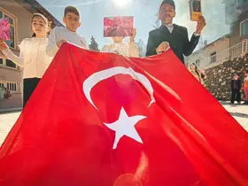Milli Mücadele ruhunu en etkileyici kareye sığdırdı
