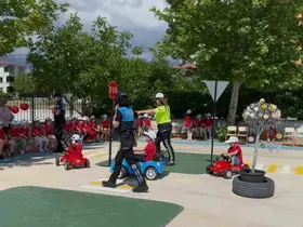 Miniklere uygulamalı trafik eğitimi
