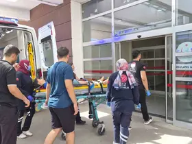 Motosiklet ile bisiklet çarpıştı: 1 yaralı
