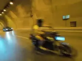 Motosikletli gence çarpıp kask kamerası görüntülerinin silindiği iddiası
