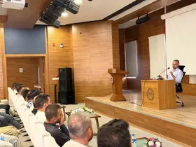 Müftü Şık’tan genç din görevlileriyle farkındalık buluşması
