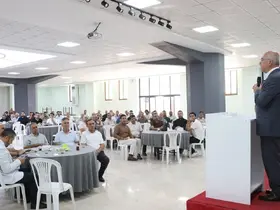 Müftü Topal:" Din görevlilerimizdeki gayretin eksilmeden devam ettiğini görmek bizi mutlu ediyor"
