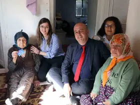 Muğla Büyükşehir ekipleri anne-kız için tüm imkânları seferber etti
