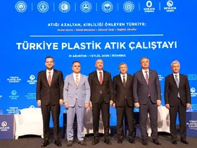 Muğla Valisi Akbıyık, Türkiye plastik atık çalıştayı’nda "Muğla modeli"ni anlattı
