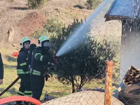Muğla’da ev ve otomobil küle döndü
