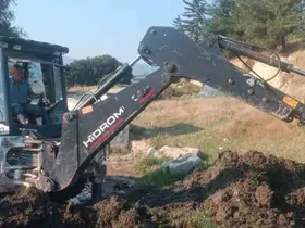 Muhtarın cabasıyla tarihi çeşme tekrar akmaya başladı
