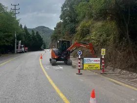 Muhtemel taşkınlara karşı V kanalları temizleniyor

