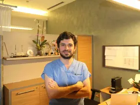 Mükemmelliyetçi beklentiler estetik bağımlılığına yol açabiliyor
