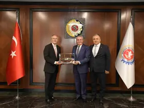 Murzioğlu: "Ev tekstili ülke ekonomimizin lokomotif sektörlerinden"
