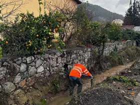 MUSKİ ekipleri 24 saat yağmur mesaisinde
