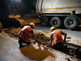 MUSKİ ekiplerinden gece mesaisi

