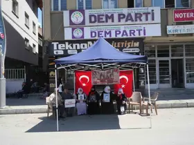Muşlu ailelerin evlat nöbeti devam ediyor
