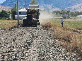 Muş’ta stabilize yol çalışmaları devam ediyor
