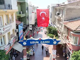 Nazilli Belediyesi ilçeyi Türk bayrakları ile donatıyor
