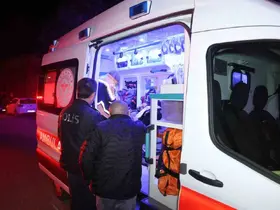 Nevşehir’de "Bu parkın lambası niye yanmıyor kavgası": 3 yaralı
