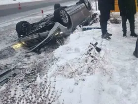 Nevşehir’de kontrolden çıkan otomobil takla attı: Kaza anı kamerada
