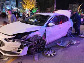 Niğde’de iki otomobil çarpıştı: 1 yaralı
