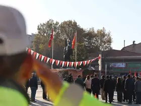 Niğde’de ve Kırşehir’de hayat 2 dakikalığına durdu
