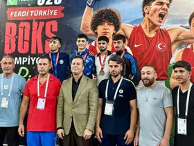 Niğdeli boksörler Rize’den iki madalyayla döndü
