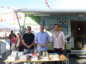 Nilüfer Belediyesi gezici kütüphane 7. Mudanya kitap fuarında
