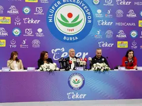 Nilüfer Belediyespor Eker Kadın Voleybol Takımı 2026-2027 sezonu kadrosu tanıtıldı
