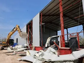 Nilüfer’de 2 günde 4 yıkım
