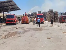 Nizip’te kağıt fabrikasında yangın
