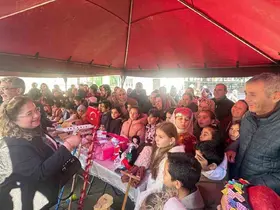 Öğrenciler ’ailenin önemine’ oyuncaklarla dikkat çekti
