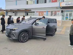 Öğrenciler TOGG’u yakından tanıdı
