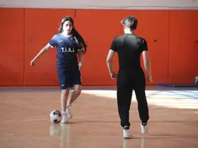 Okul çıkışı sporla kötü alışkanlıklardan uzaklaşıyorlar
