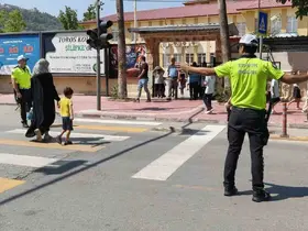 Okul önlerinde trafik güvenliği denetimleri başladı
