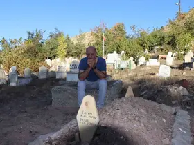 Öldü öldü dirildiler

