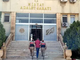 Ölümlü kazaya karışıp kaçan şoför jandarma ekipleri tarafından yakalandı
