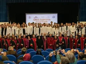 OMÜ’de beyaz önlük heyecanı: Tecrübe ile gençlik aynı sahnede
