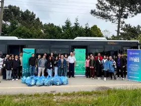 Önce doğayı temizlediler sonra tadını çıkardılar
