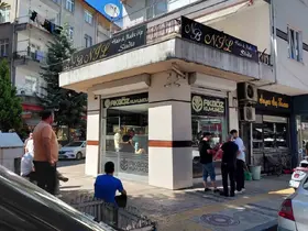 Ordu’da kuyumcudan çaldıkları küpeleri başka bir kuyumcuda bozduran kadınlar yakalandı

