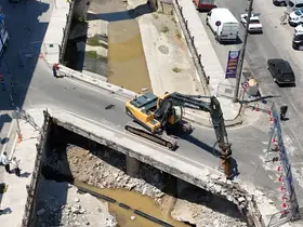 Ordu’da sağanak sonrası taşkın riski bulunan derede güvenli köprü çalışması
