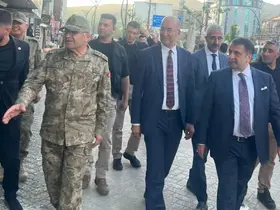 Orgeneral Metin Tokel’den Yüksekova’ya sürpriz ziyaret
