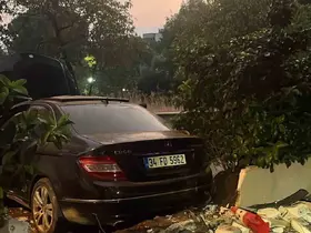 Ortalığı savaş alınana çevirdi, yara almadan kurtuldu
