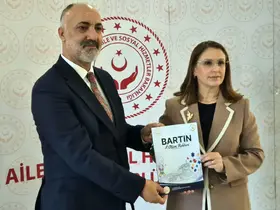 Otizmlere yol haritası olacak "rehber" hazırlandı
