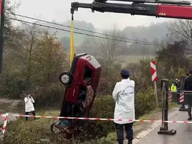 Otomobil dereye uçtu: 2 ölü, 1 yaralı
