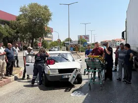 Otomobil ile tır kavşakta çarpıştı: 1 yaralı
