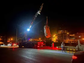 Otomobil şarampole yuvarlandı: 2 yaralı
